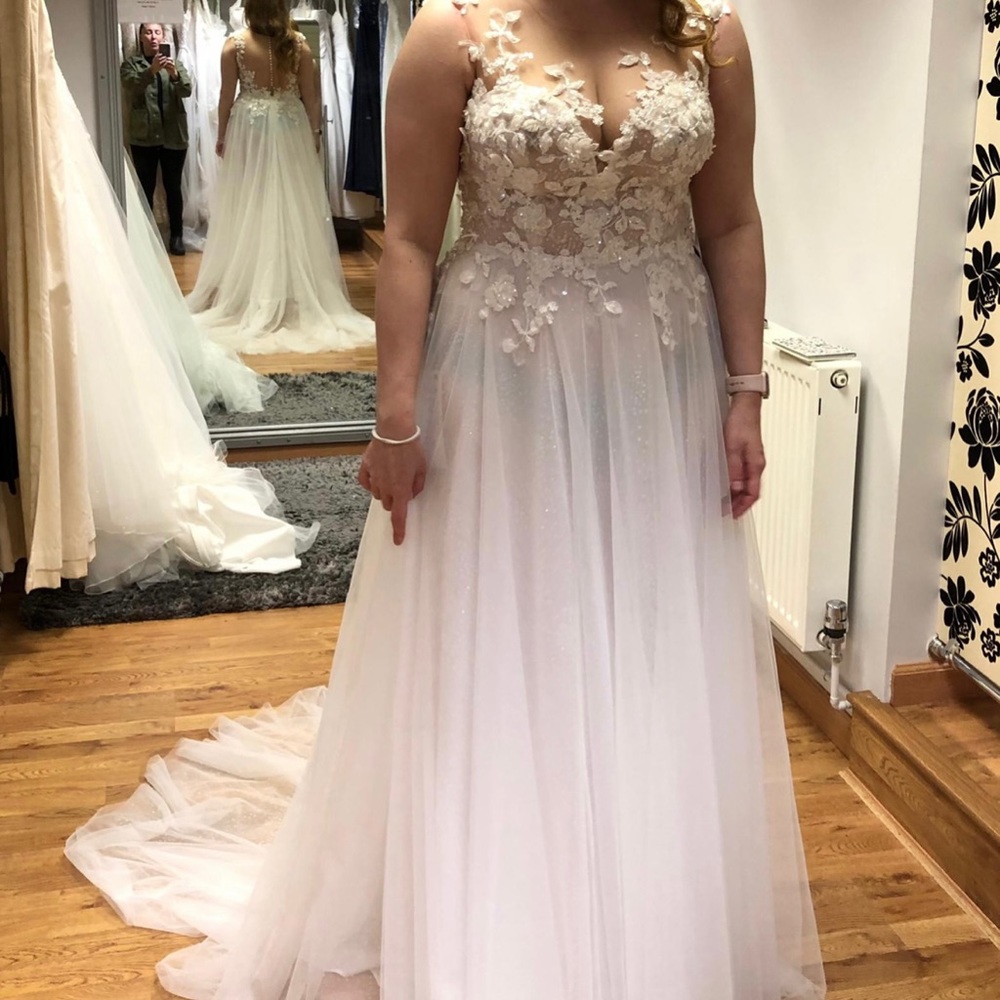 Dando London Wedding dress
